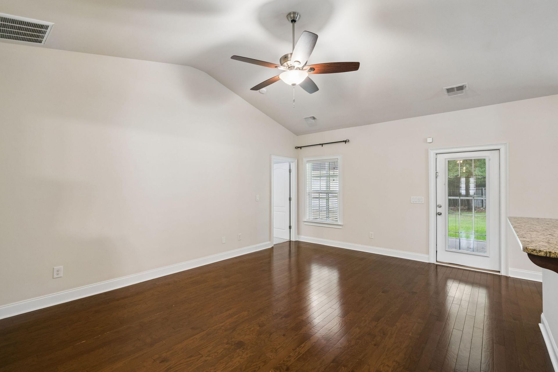 5306 Natures Color Lane Photo 13