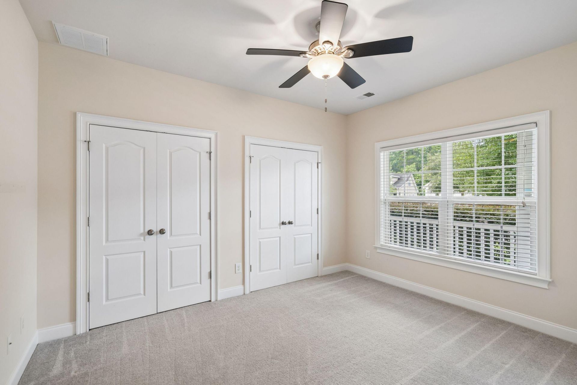 5306 Natures Color Lane Photo 28