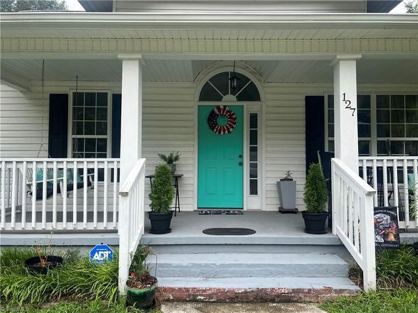 127 Sydnor Street , Mount Airy, NC 27030