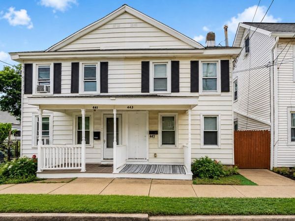 443 WOOD STREET , BURLINGTON, NJ 08016