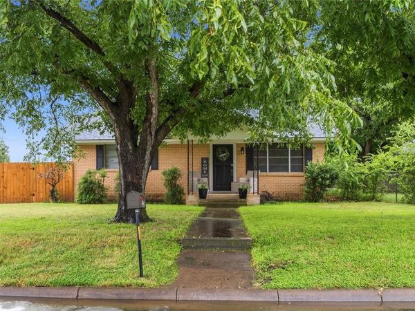 2621 Vine Street, Brownwood, TX 76801