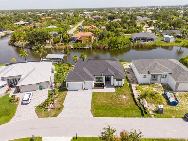 14958 WICHITA ROAD , PORT CHARLOTTE, FL 33981