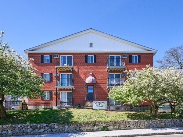 56 Edgeworth St, Unit 22, Worcester, MA 01605