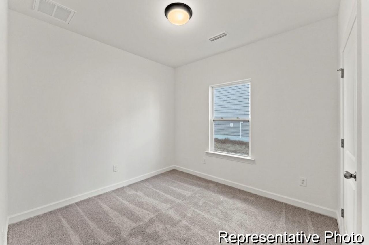 1036 Toland Drive Photo 11