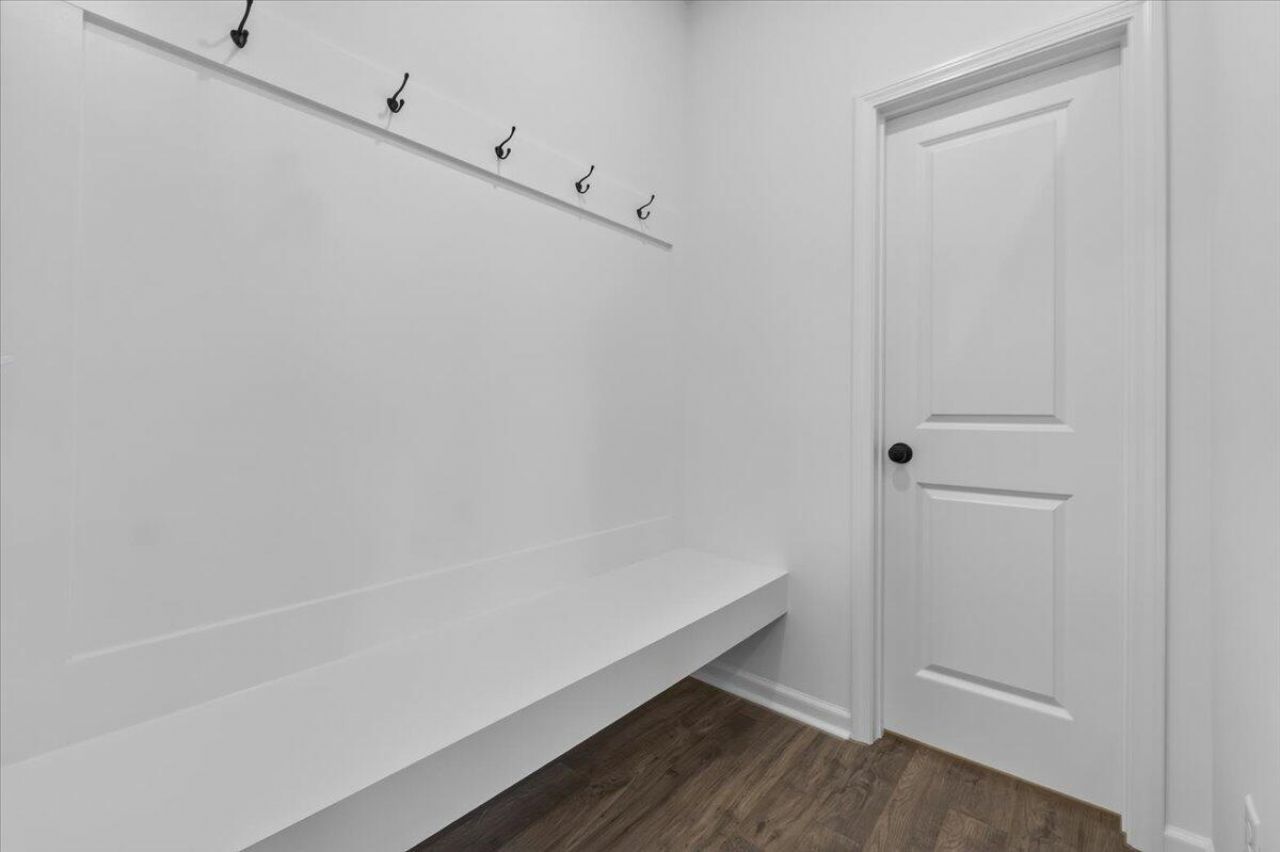 1036 Toland Drive Photo 19