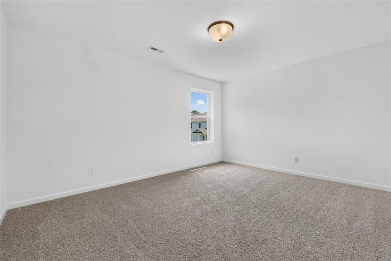1036 Toland Drive Photo 20
