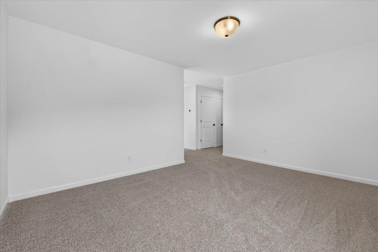 1036 Toland Drive Photo 21