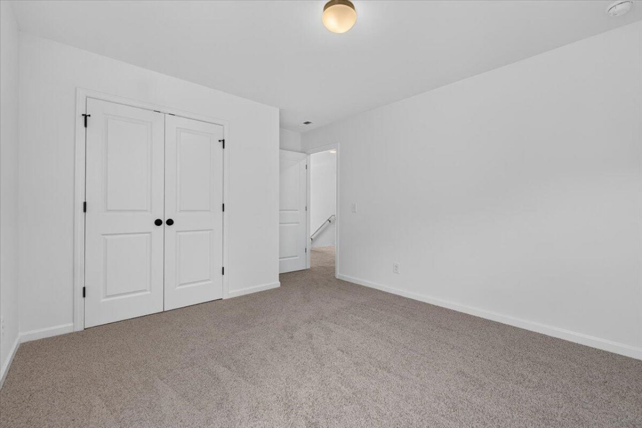 1036 Toland Drive Photo 23