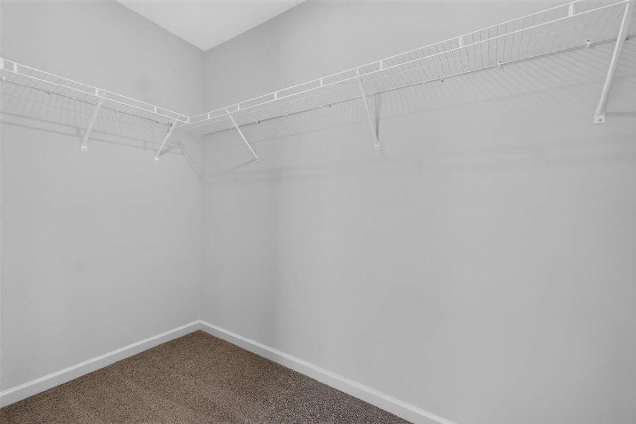 1036 Toland Drive Photo 32