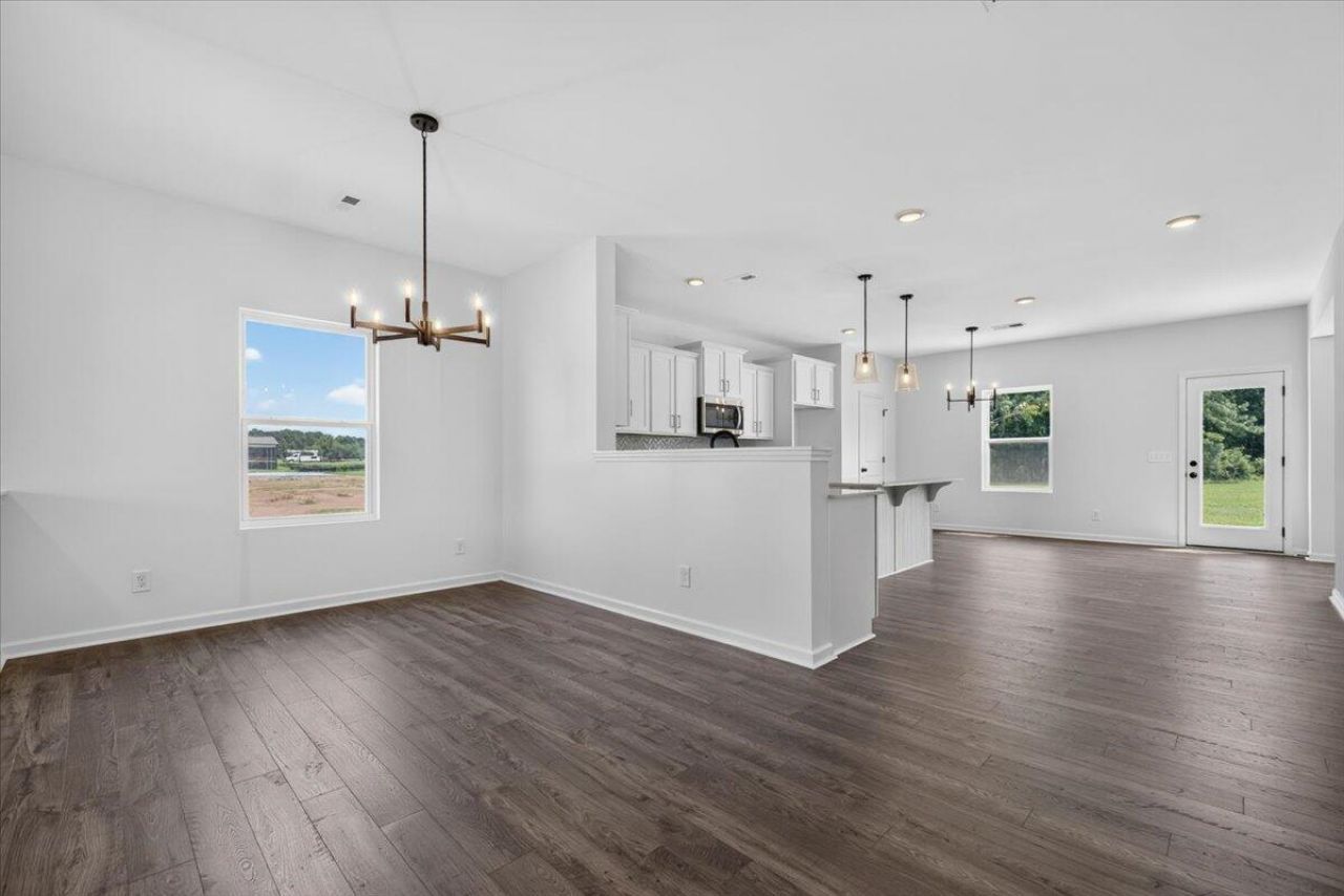 1036 Toland Drive Photo 8