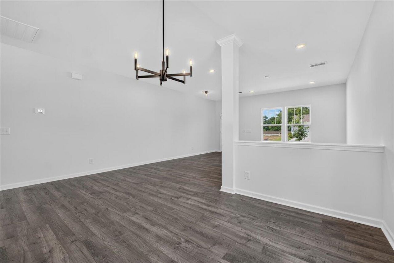 1036 Toland Drive Photo 9