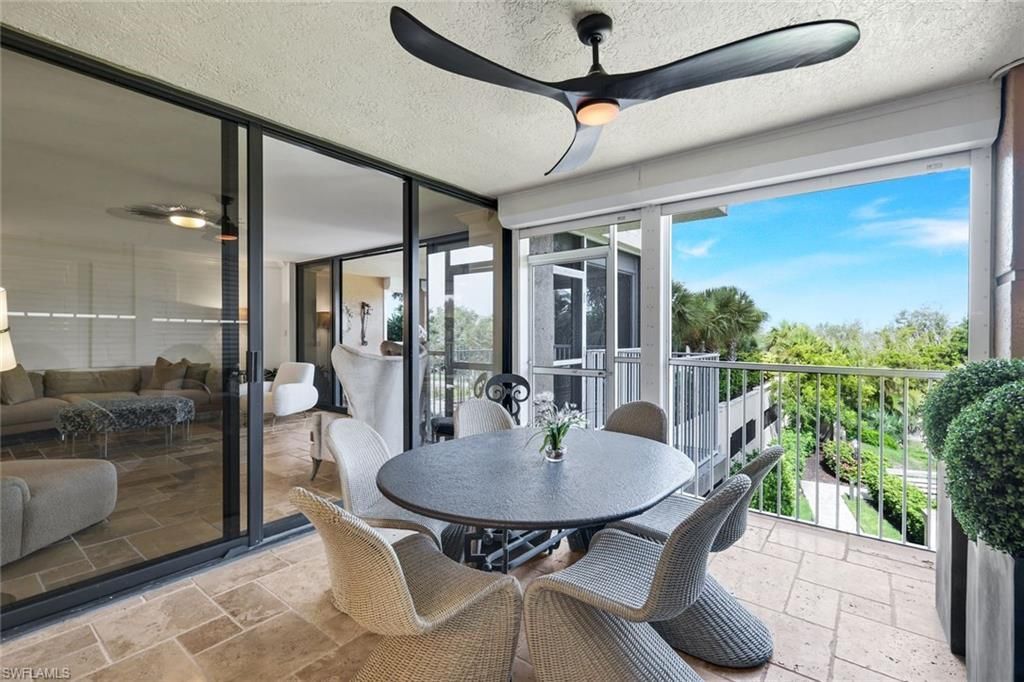 6597 Nicholas Blvd, Unit 306, Naples, FL 34108 Photo