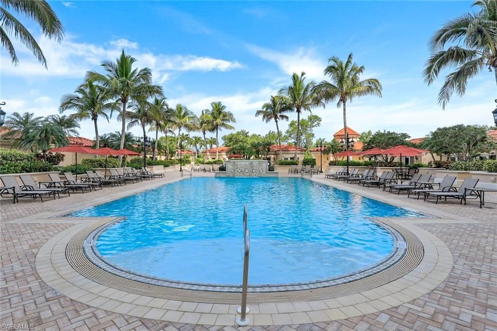 6597 Nicholas Blvd, Unit 306, Naples, FL 34108 Photo