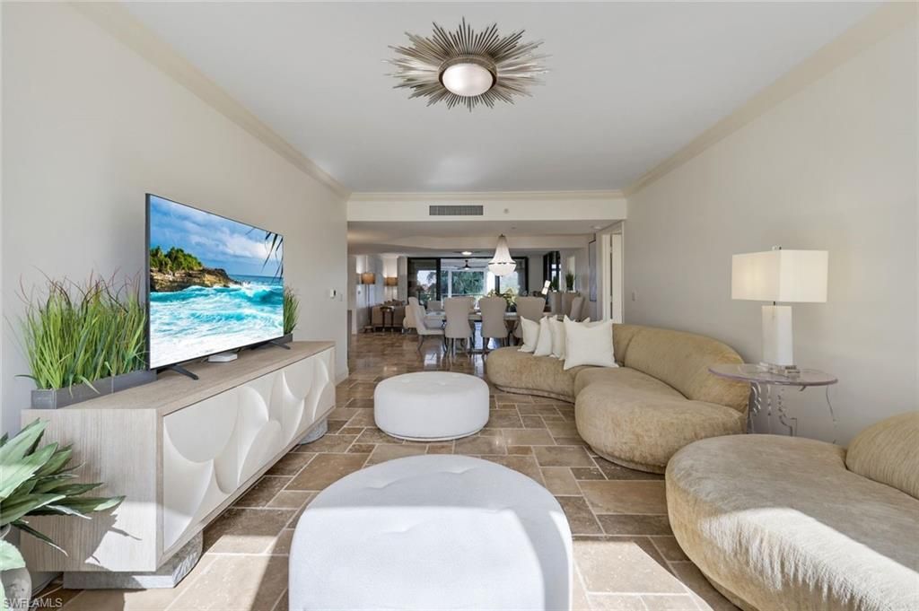 6597 Nicholas Blvd, Unit 306, Naples, FL 34108 Photo