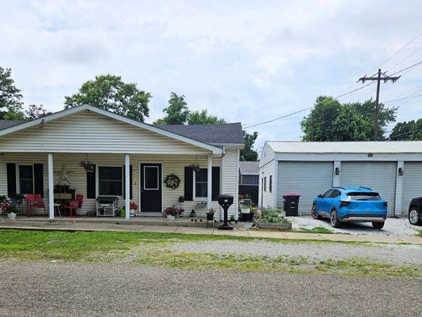 105 E Logan Street, Attica, IN 47918