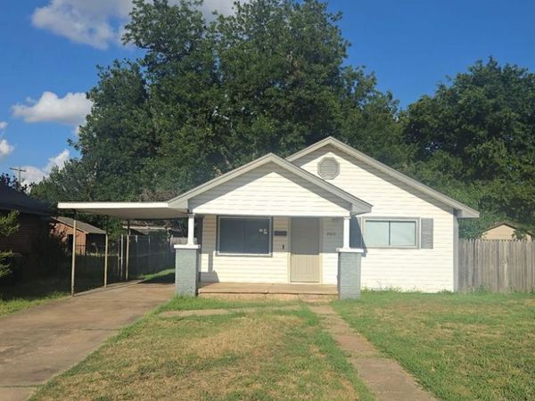 2011 S 14th Street, Chickasha, OK 73018