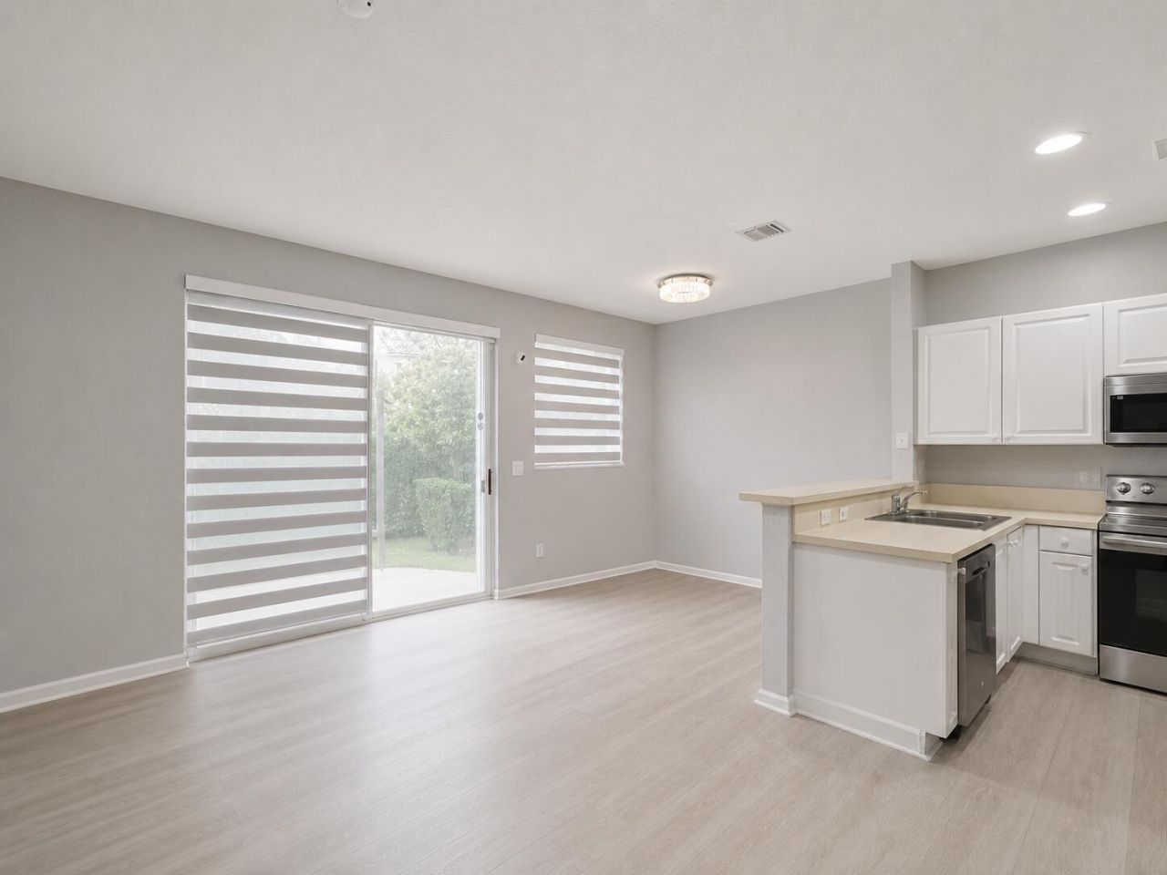 4750 NW 117th Avenue, Coral Springs, FL 33076 Photo