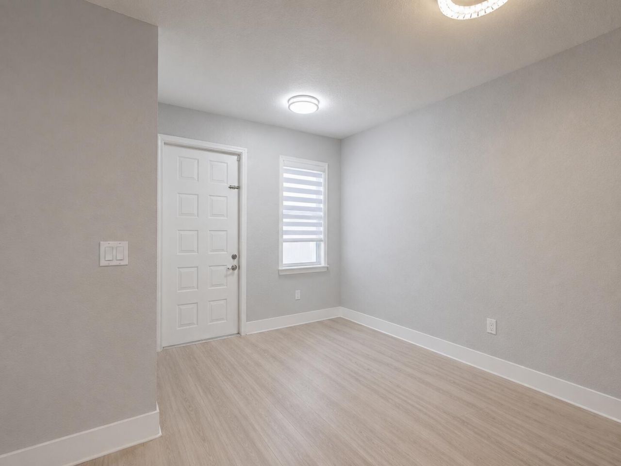 4750 NW 117th Avenue, Coral Springs, FL 33076 Photo