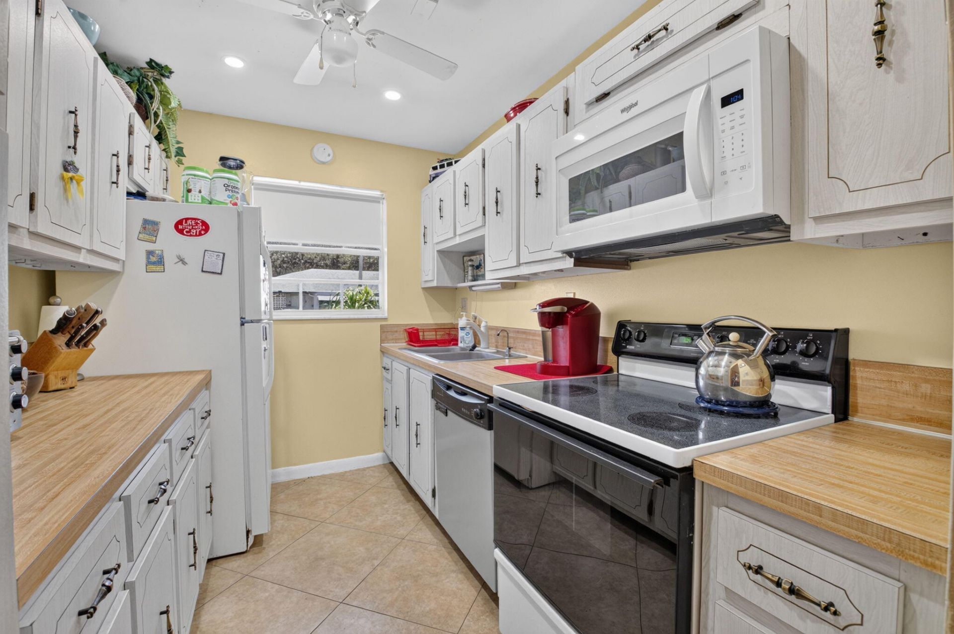 1180 S Drive Circle, Unit A, Delray Beach, FL 33445 Photo