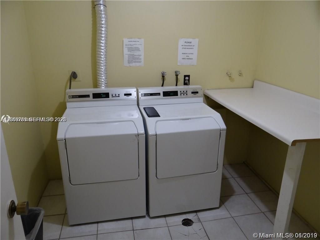 2741 Taft St , Unit 206, Hollywood, FL 33020 Photo