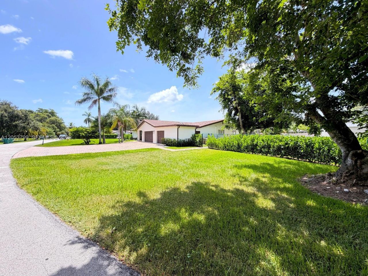 10950 SW 40th Ct, Davie, FL 33328 Photo