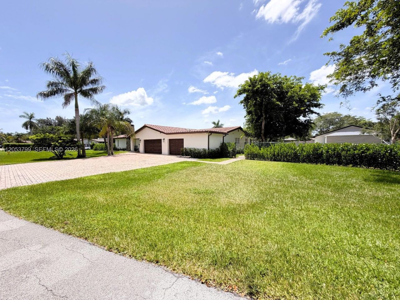 10950 SW 40th Ct, Davie, FL 33328 Photo