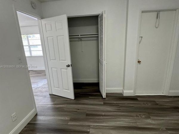 2435 Van Buren St , Unit APT 2B, Hollywood, FL 33020
