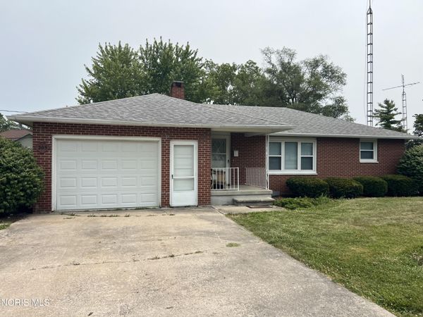 205 S Rock Street , Sherwood, OH 43556