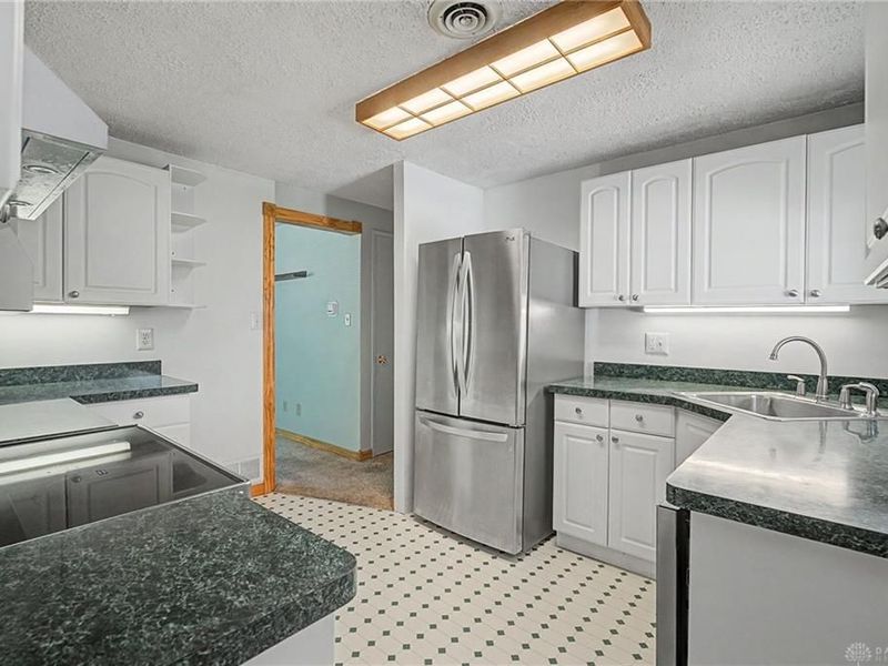 812 Kenosha Road, Kettering, OH 45429 Photo 29