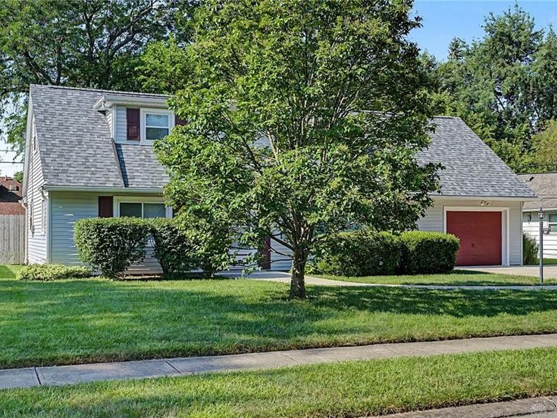 812 Kenosha Road, Kettering, OH 45429 Photo 3