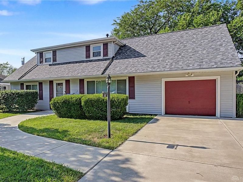 812 Kenosha Road, Kettering, OH 45429 Photo 5