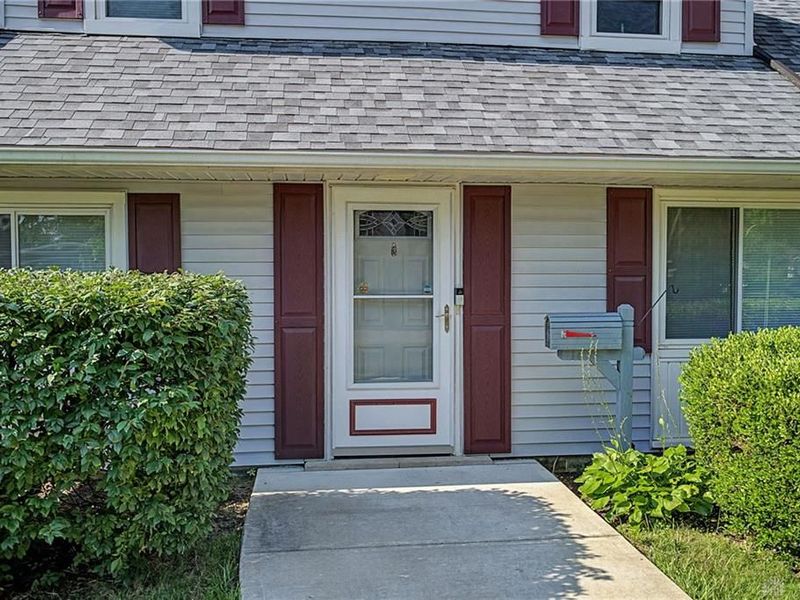 812 Kenosha Road, Kettering, OH 45429 Photo 6
