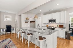 514 Cross Park Lane photo 4