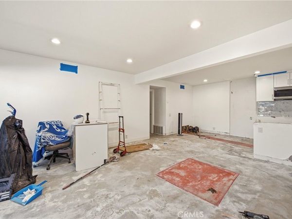 1175 Tivoli, Unit 73, Simi Valley, CA 93065