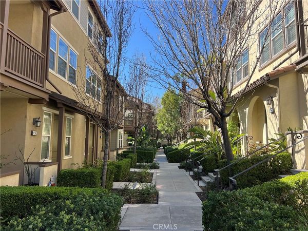 905 N Purple Sage Drive, Unit F, Azusa, CA 91702