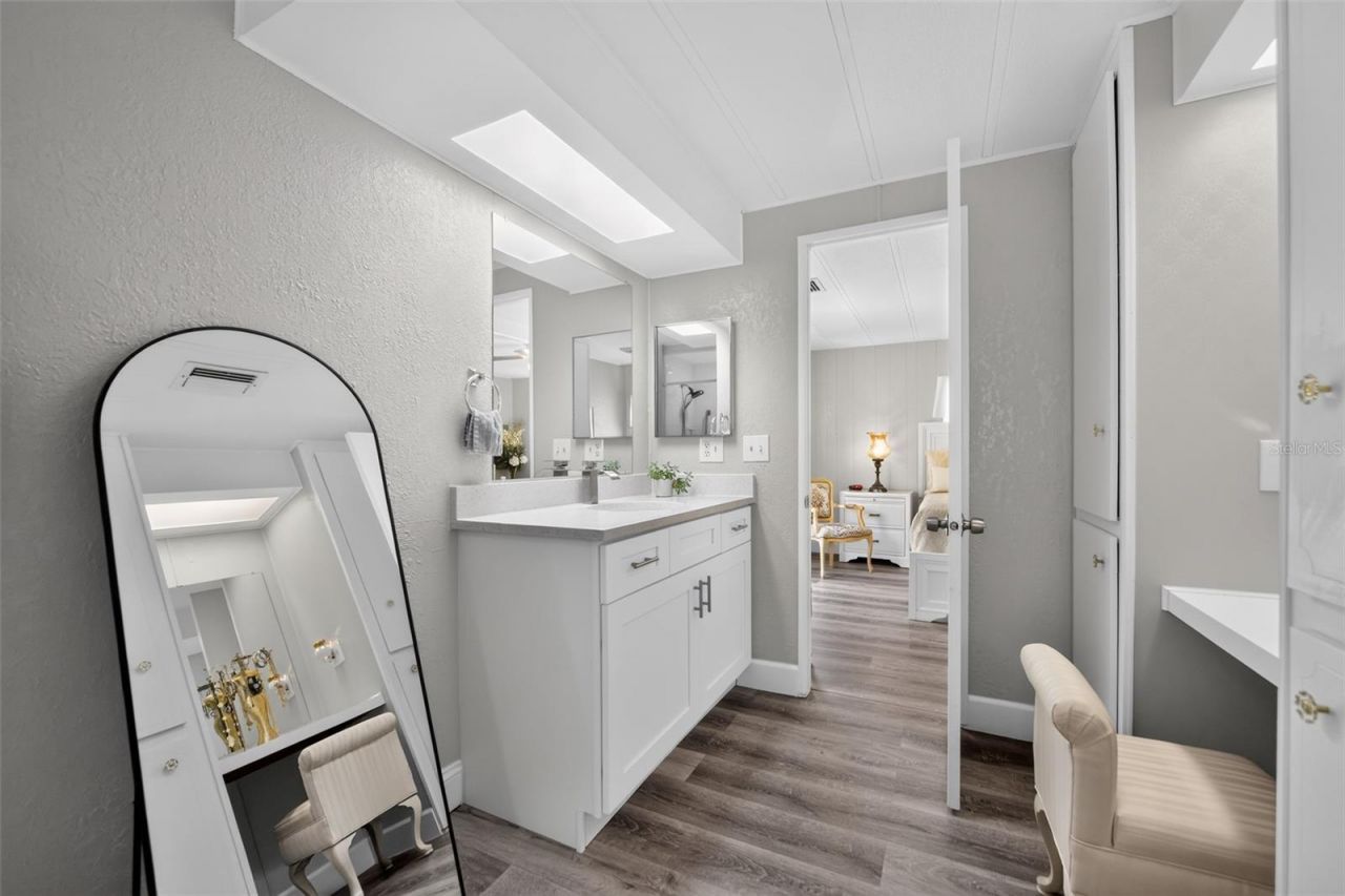 3712 S Citrus Circle, Unit GE, Zellwood, FL 32798 Photo