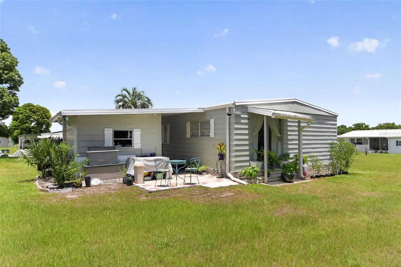 3712 S Citrus Circle, Unit GE, Zellwood, FL 32798 Photo