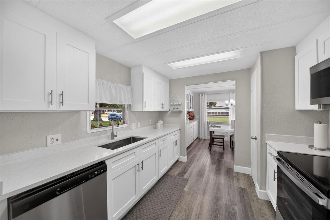 3712 S Citrus Circle, Unit GE, Zellwood, FL 32798 Photo