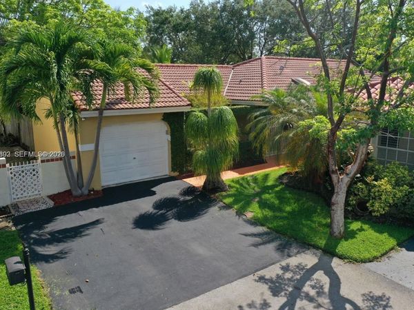 1377 Garden Rd , Unit 1377, Weston, FL 33326