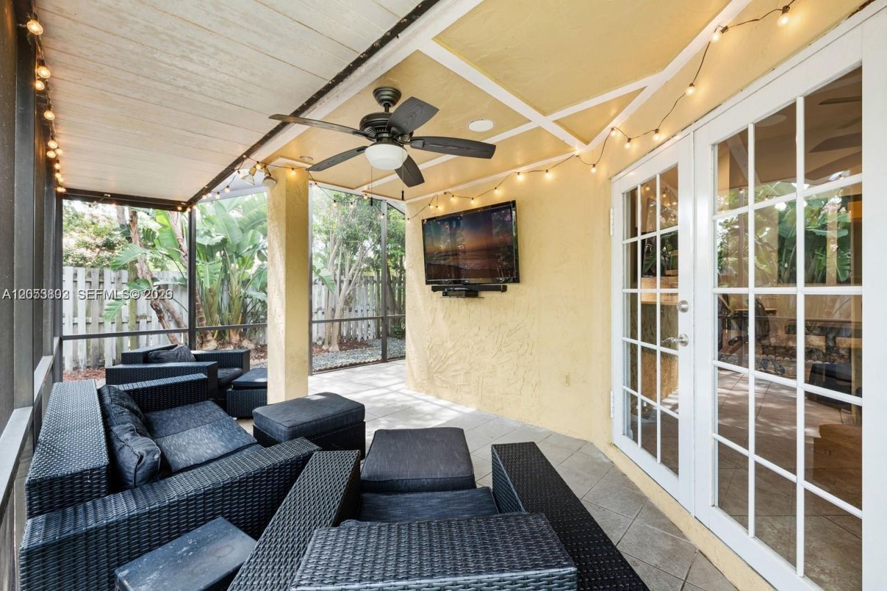 1377 Garden Rd, Unit 1377, Weston, FL 33326 Photo