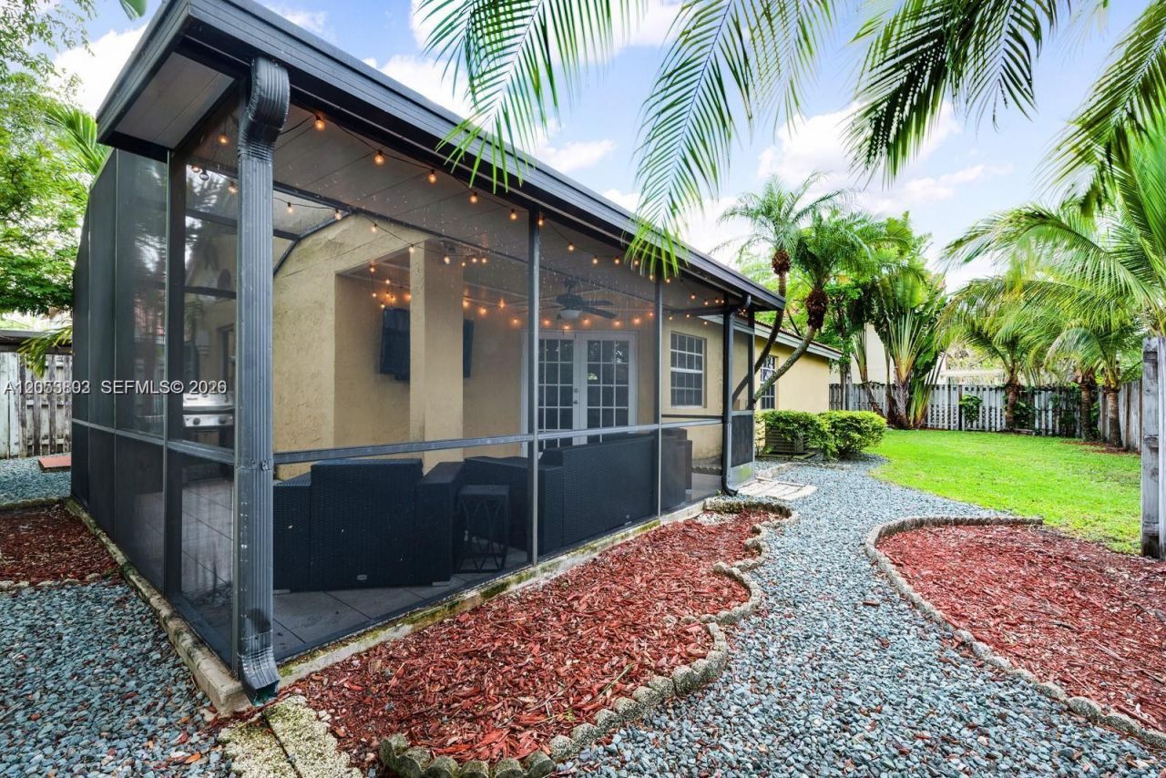 1377 Garden Rd, Unit 1377, Weston, FL 33326 Photo