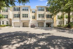 60 Fenwick Hall Alley photo 4