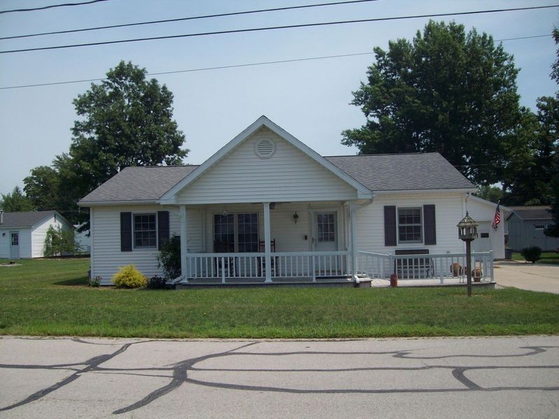 106 Pershing Street, Celina, OH 45822 Photo 2