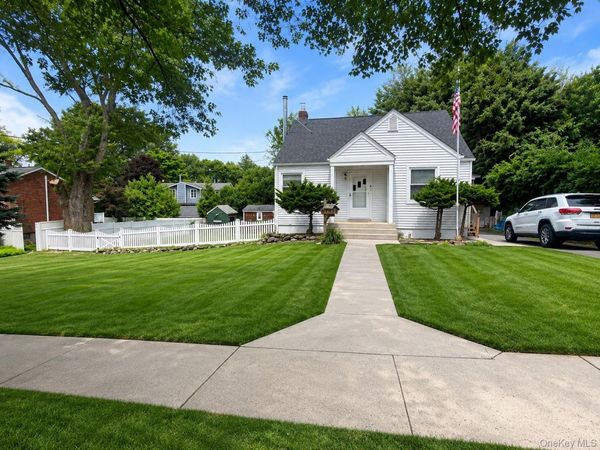24 Eimer Street , Tappan, NY 10983