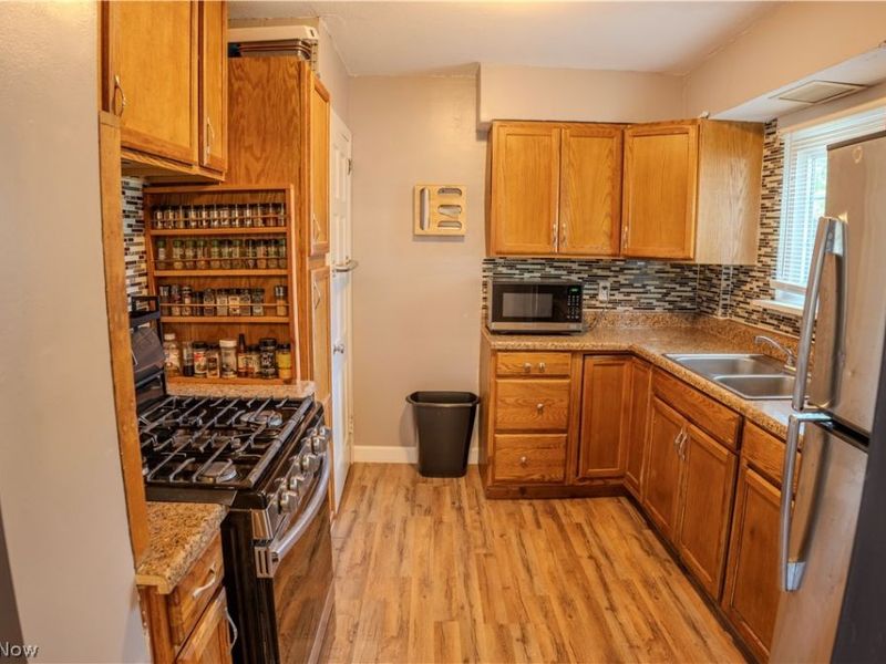 519 Murray Court, Ravenna, OH 44266 Photo 8