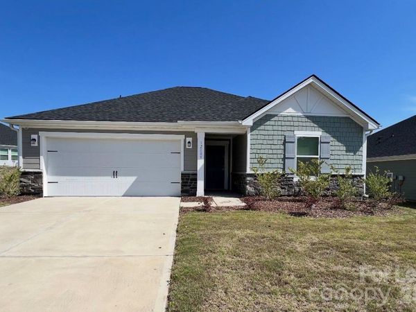 12185 Riceland Way , Midland, NC 28107