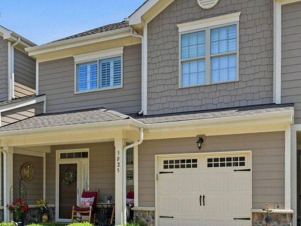 3025 Callaway Court , Cramerton, NC 28032