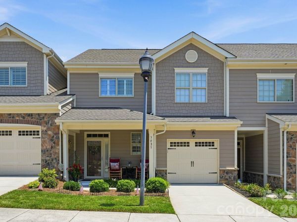 3025 Callaway Court , Cramerton, NC 28032