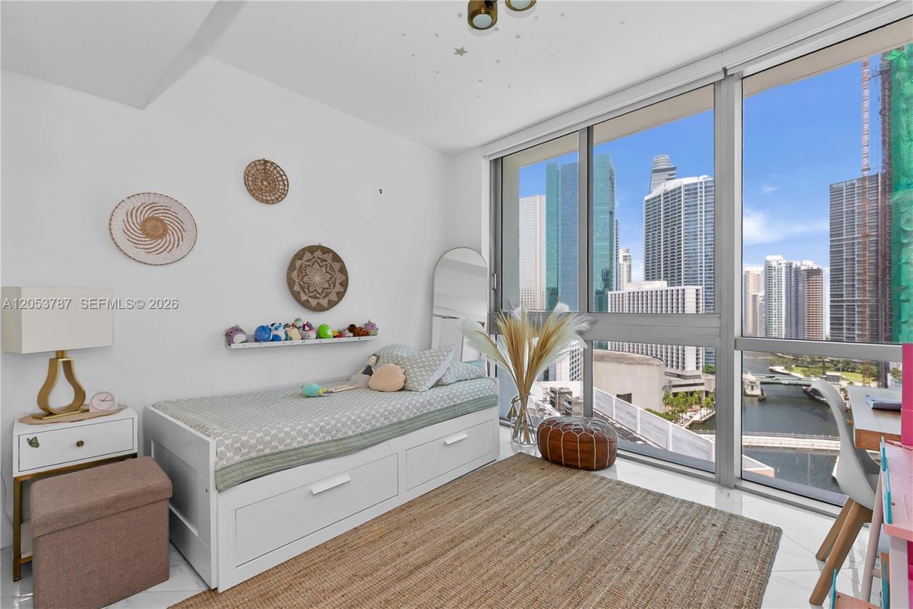 350 S Miami Ave , Unit 2102, Miami, FL 33130 Photo
