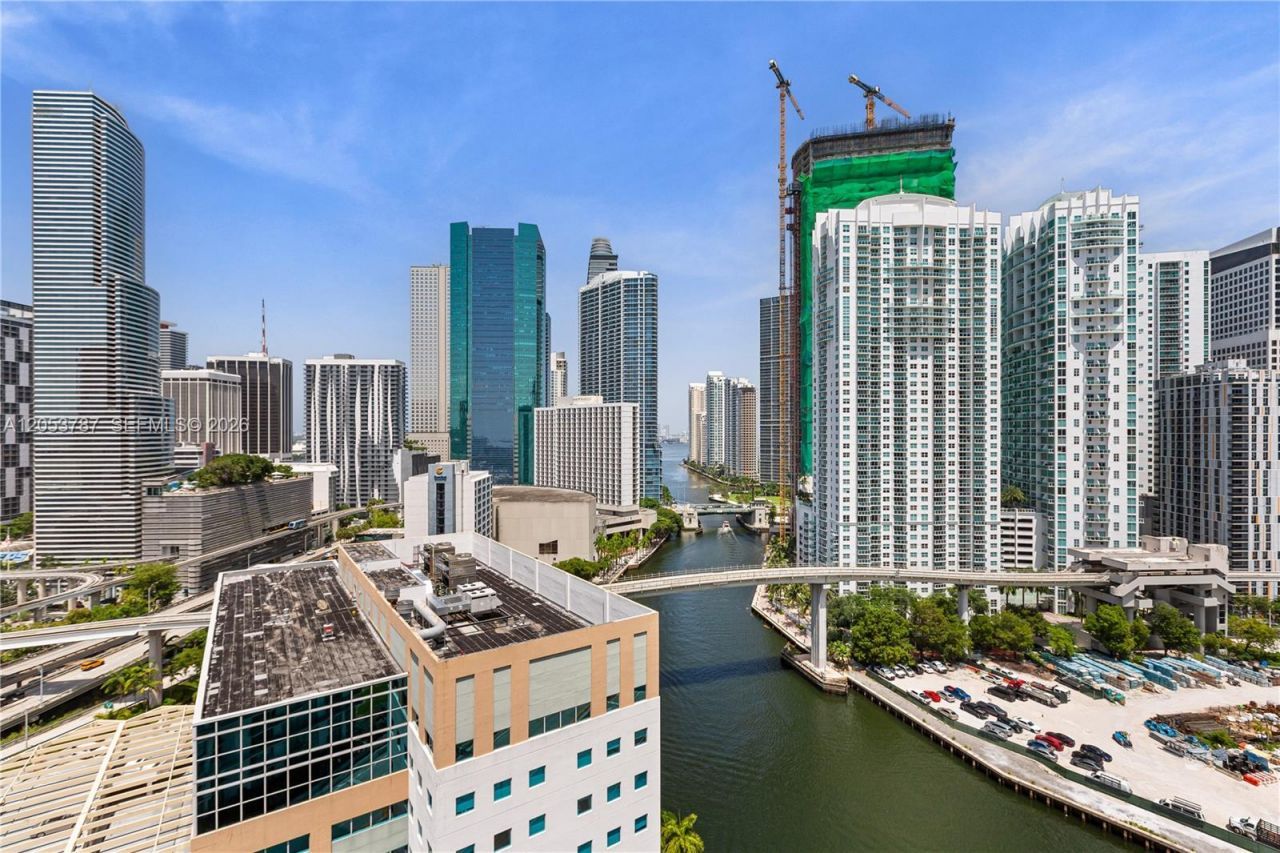 350 S Miami Ave , Unit 2102, Miami, FL 33130 Photo